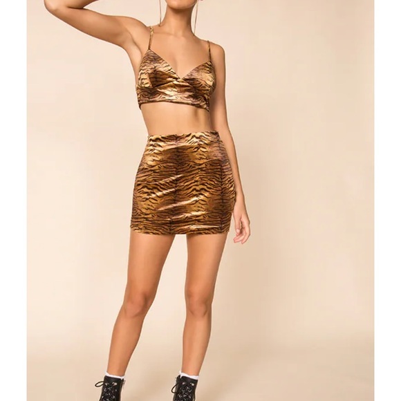 NWT- Sold Out- superdown Cole Cami Set- Small - Picture 3 of 5